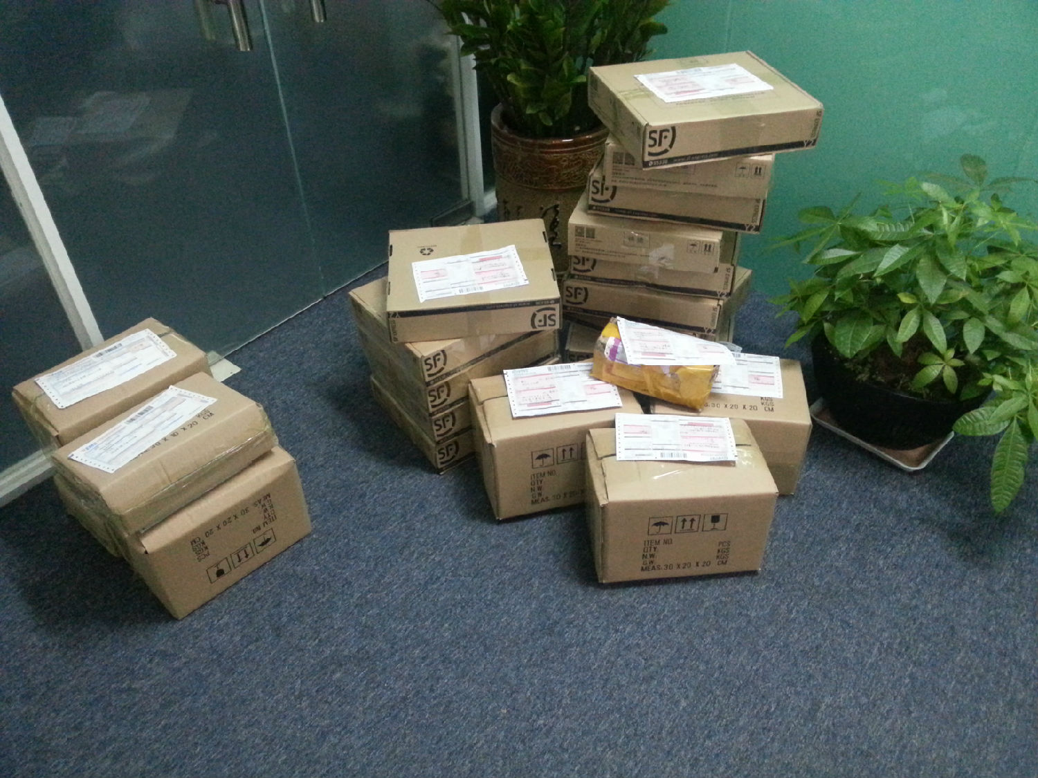 9.3后博揚智能的客戶熱情不減，訂單不斷！